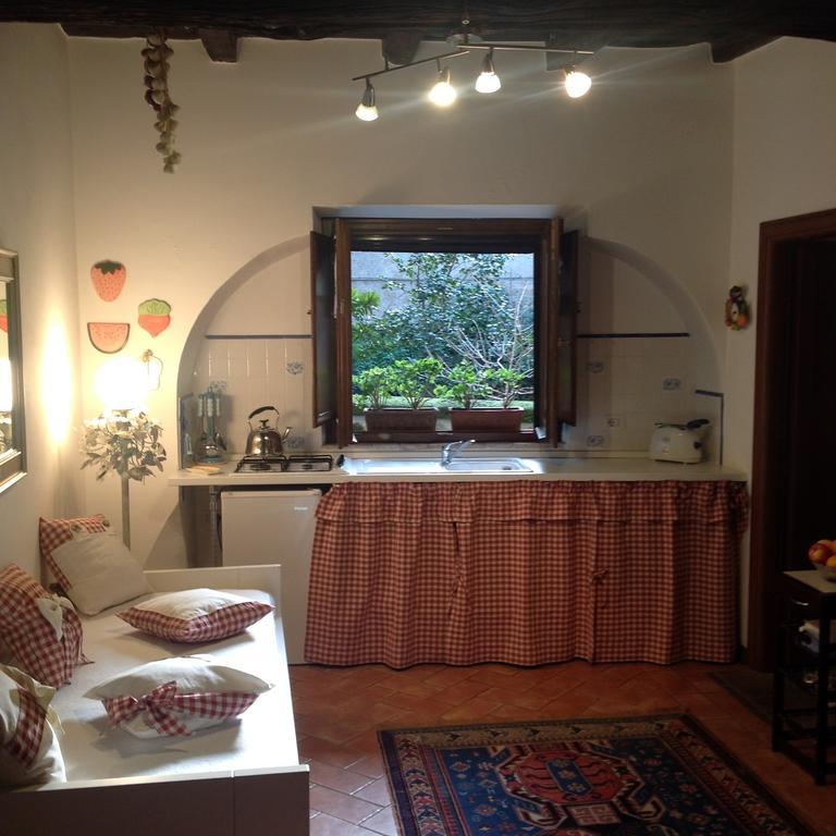 Appartamento Michelangeli-Private Parking Orvieto Rum bild