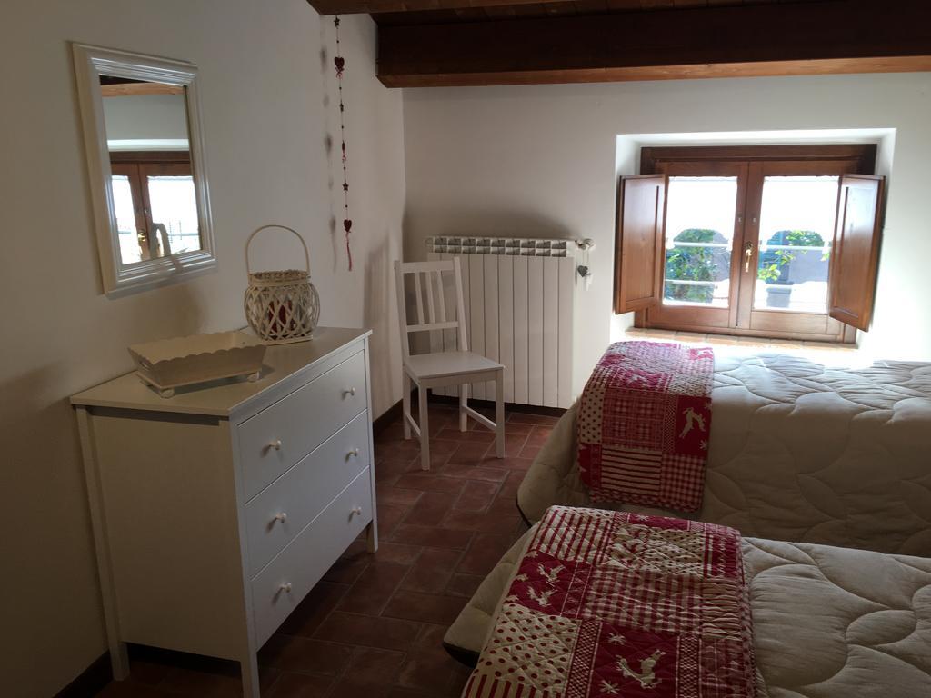 Appartamento Michelangeli-Private Parking Orvieto Exteriör bild
