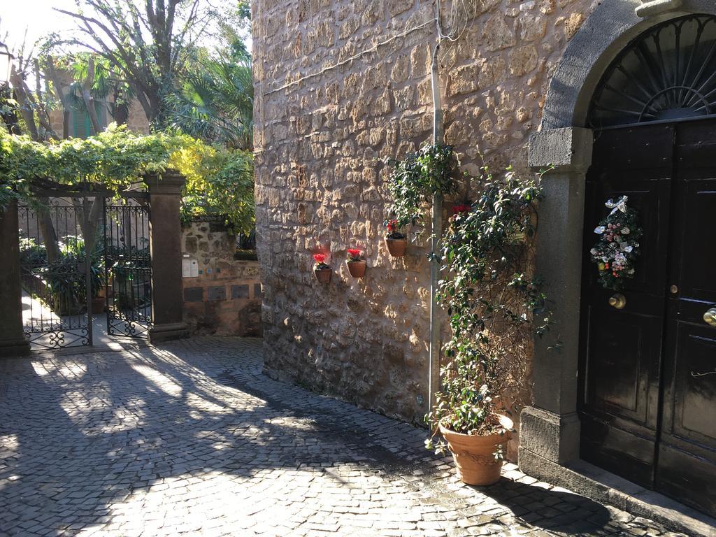 Appartamento Michelangeli-Private Parking Orvieto Exteriör bild